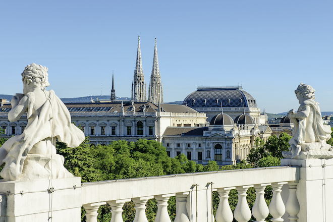Picture of the University of Vienna and Votivkirche