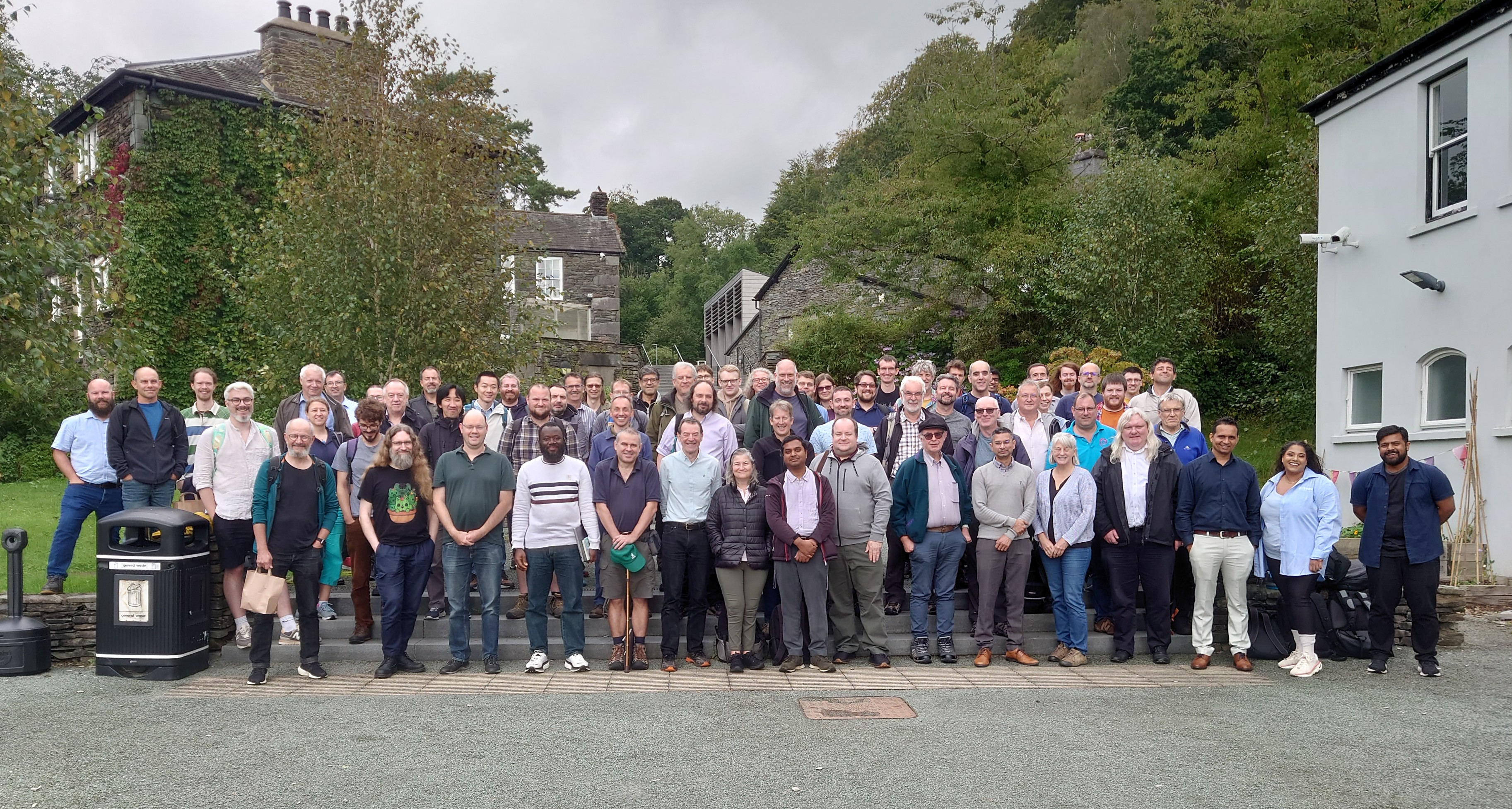 Group photo of all but 2 of the event attendees (missing Sam Skipsey [taking photo], and one person who wasn't paying attention when people were gathering for the photo)